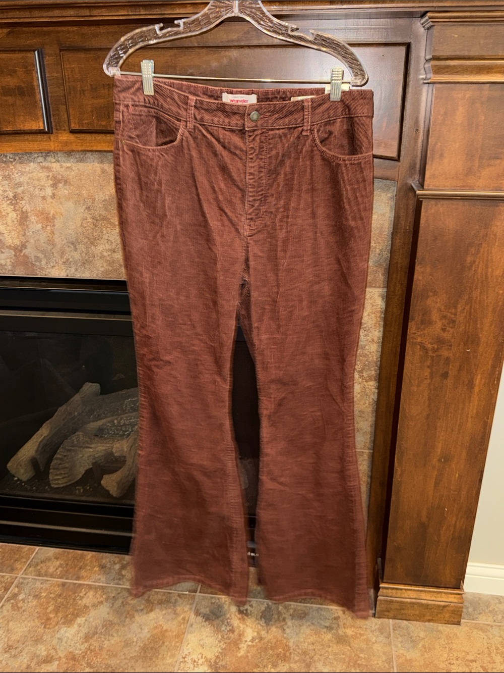 Wrangler High Rise Fierce Flare Corduroy Pants Women’s 14x32 Brown Rust Western